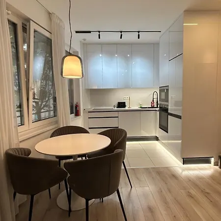 Apartment Lemonning *